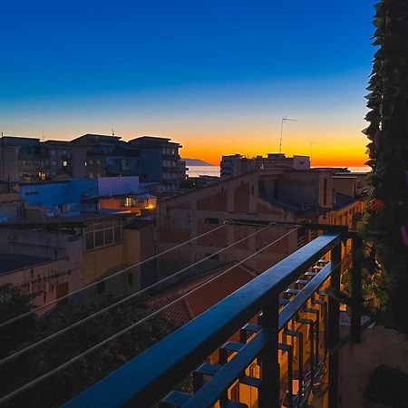 Seaview Terrace Apartment Relax & Comfort In Milazzo, Ture'S Home Zewnętrze zdjęcie